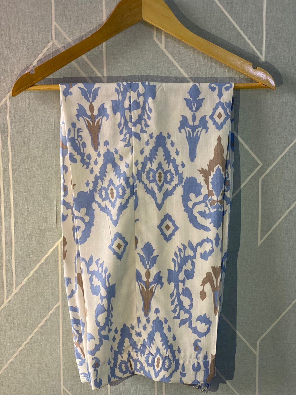 Blue & Beige