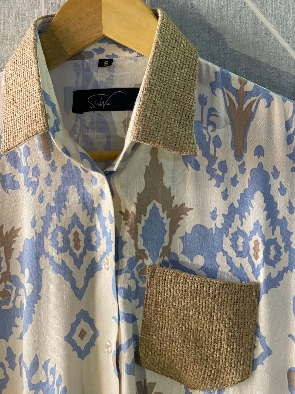 Blue & Beige