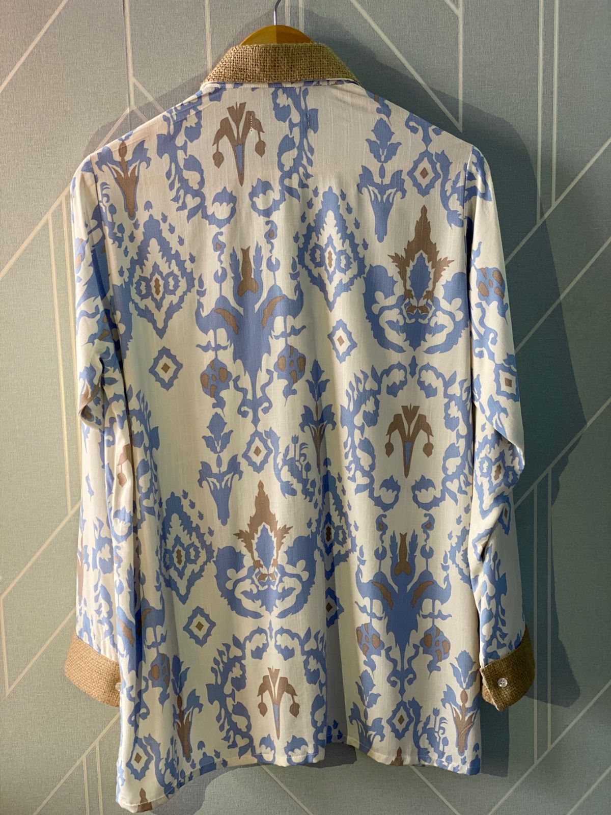 Blue & Beige